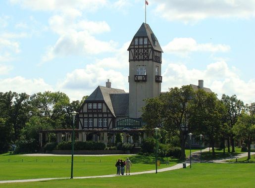 File:Assiniboine Park Winnipeg Manitoba (4).JPG - Wikimedia Commons