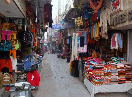 File:Karol Bagh, 2008 (17).JPG - Wikimedia Commons