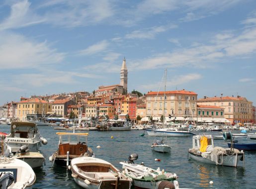 File:Rovinj harbour 312.jpg - Wikimedia Commons