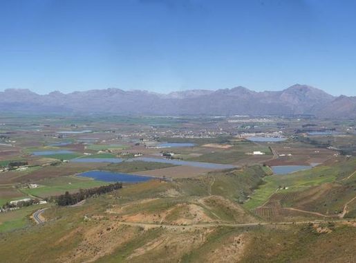 File:Ceres Valley Panorama View.jpg - Wikipedia