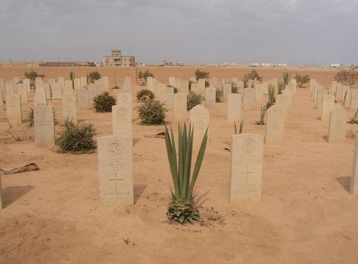 File:Commonwealth cemetery Tobruk5.JPG - Wikimedia Commons