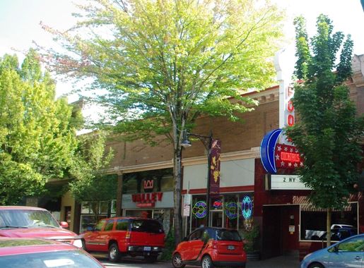 File:Downtown McMinnville Oregon 3rd street.JPG - Wikimedia Commons