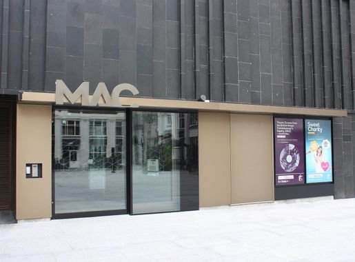 File:MAC (exterior), Belfast, April 2012 (21).JPG - Wikimedia Commons