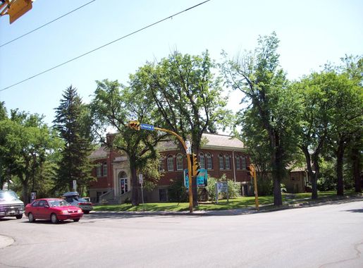 Fichier:Connaught Library.jpg — Wikipédia