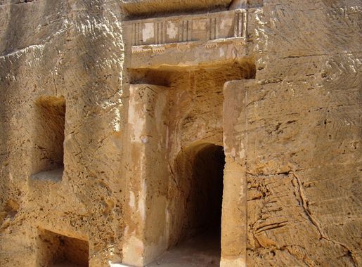 File:Tombs of the Kings Paphos Cyprus Tomb 8 1.JPG - Wikimedia Commons