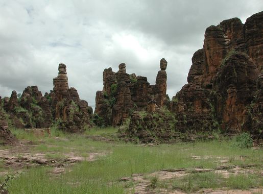 File:Pics de Sindou WP32 SDr9756.JPG - Wikimedia Commons