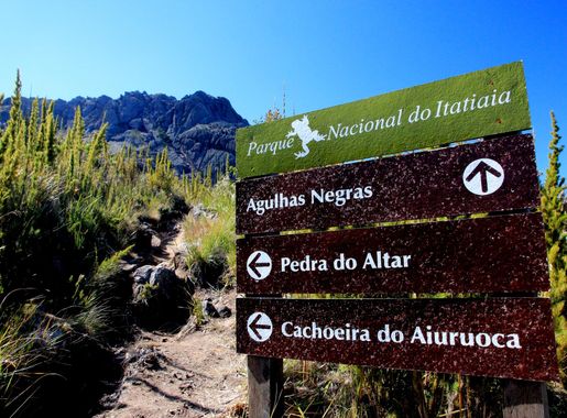 Ficheiro:Placa no Pico das Agulhas Negras 04.JPG – Wikipédia, a  enciclopédia livre