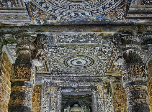 File:Ajanta Caves-Aurangabad-Maharashtra-1.jpg - Wikimedia Commons