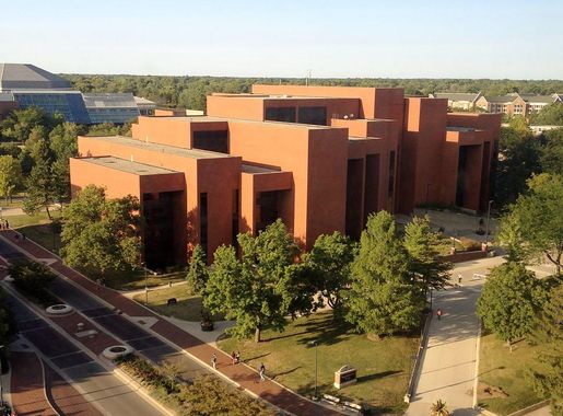 File:Bracken Library, Ball State University, 2014.JPG - Wikimedia Commons