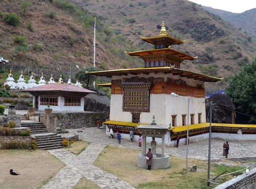 File:Gomphuk Khora Temple.jpg - Wikimedia Commons