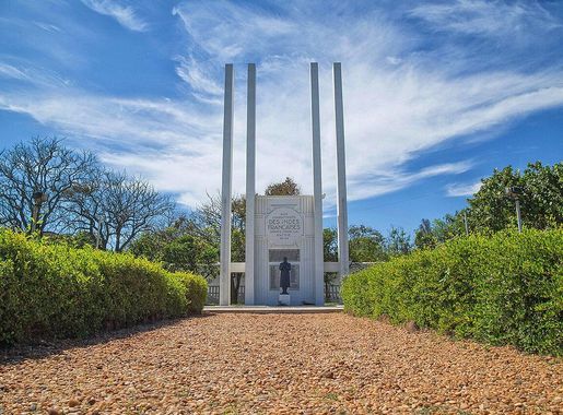 File:French War memorial.JPG - Wikimedia Commons