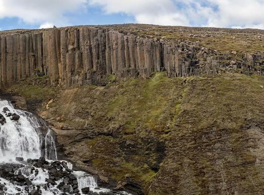 File:Studlafoss-pjt.jpg - Wikimedia Commons