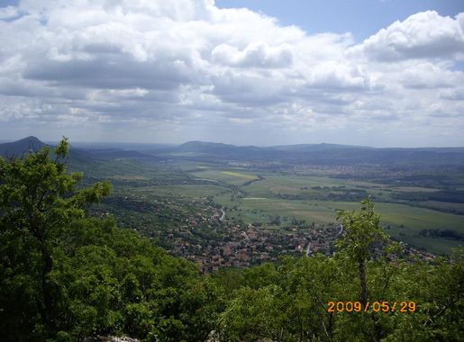 File:Pilisszántó, 2095 Hungary - panoramio.jpg - Wikimedia Commons