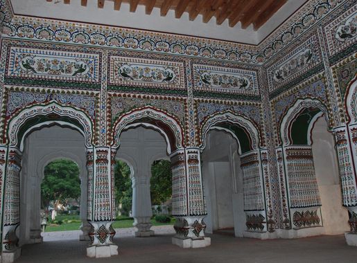 File:Inner view of Bara Dari, Sheran Wala Bagh, Gujranwala..JPG - Wikimedia  Commons
