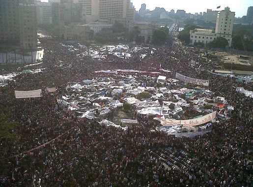 File:Tahrir Square during 8 February 2011.jpg - Wikipedia
