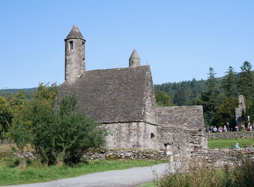 File:Glendalough St. Kevin's Church SE 2016 09 14.jpg - Wikimedia Commons
