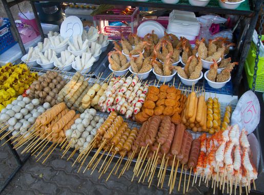 File:Street food for sale in Ao Nang.jpg - Wikimedia Commons