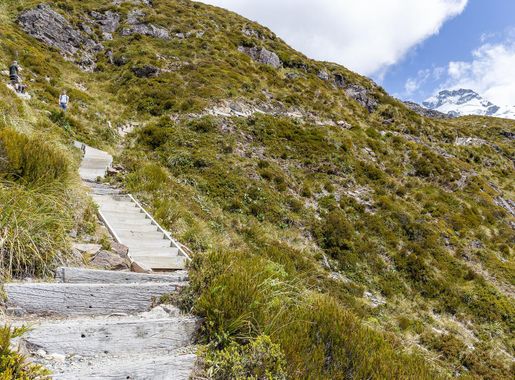 File:Sealy Tarns Track, Aoraki - Mount Cook National Park, New Zealand  12.jpg - Wikimedia Commons