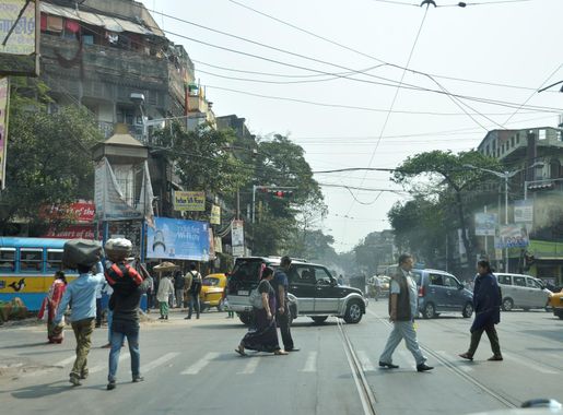 File:Mahatma Gandhi Road - Amharst Street Crossing - Kolkata 2015-02-09  2282.JPG - Wikimedia Commons