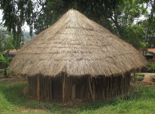 File:Karamoja house.JPG - Wikimedia Commons