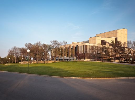 File:The Conexus Arts Centre, Regina, SK.jpg - Wikimedia Commons