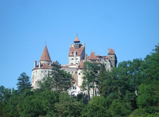 Fișier:Bran Castle - Castelul Bran.JPG - Wikipedia