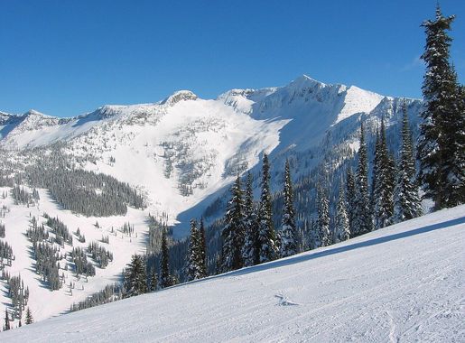 File:Whitewater Ski Resort Ymir Bowl.JPG - Wikimedia Commons