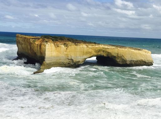 File:The London Arch, Port Campbell National Park, Australia.jpg -  Wikimedia Commons