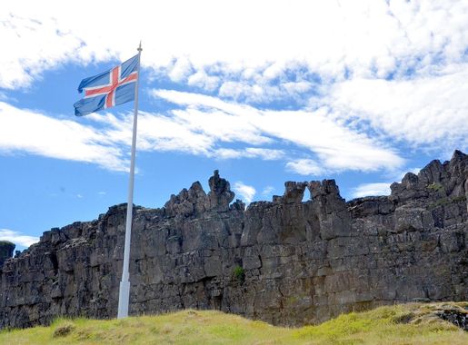 File:Lögberg, Þingvellir National Park.jpg - Wikimedia Commons