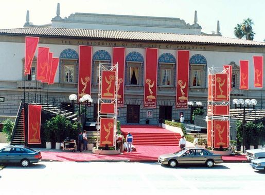 File:Pasadena Civic Auditorium (251672974).jpg - Wikimedia Commons