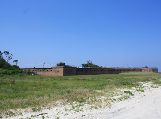 Файл:Fort Gaines 06May2010.JPG — Вікіпедія