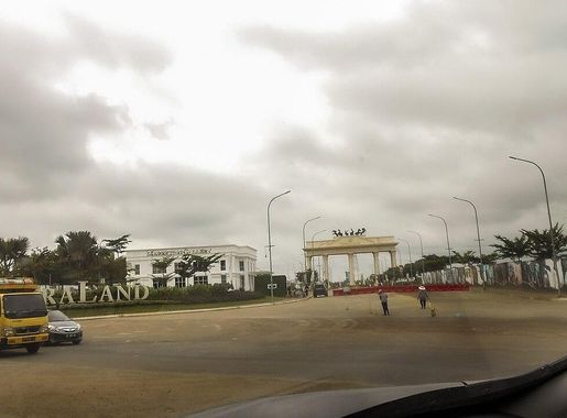 File:Citraland Palembang main junction - Palembang, South Sumatra (21  December 2020).jpg - Wikimedia Commons