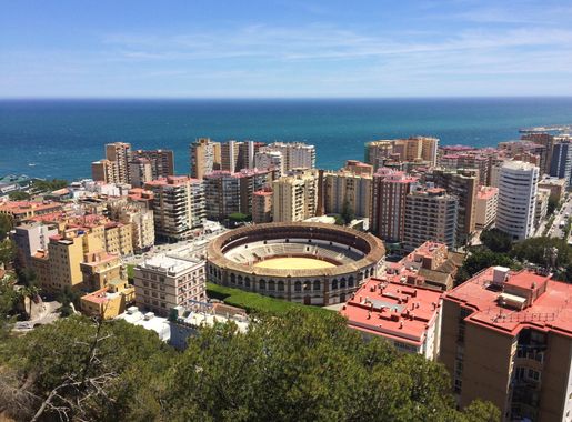 File:Plaza de toros de La Malagueta (Malaga Bullring) from Mirador del  Gibralfaro lookout - Spain.png - Wikimedia Commons