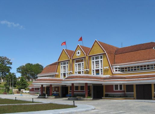 File:Da Lat train station 12.jpg - Wikipedia