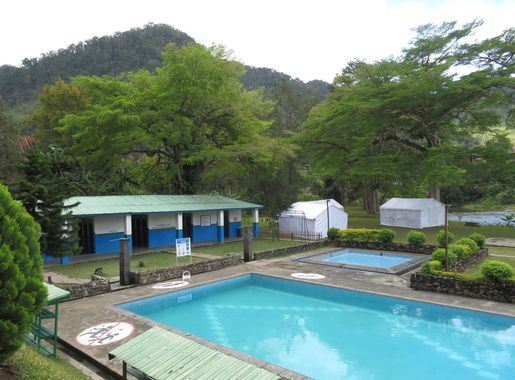 Sary:RanomafanaThermalbad.jpg — Wikipedia