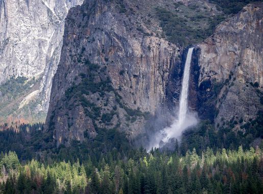 File:Bridalveil Falls Yosemite National Park (231895981).jpeg - Wikimedia  Commons
