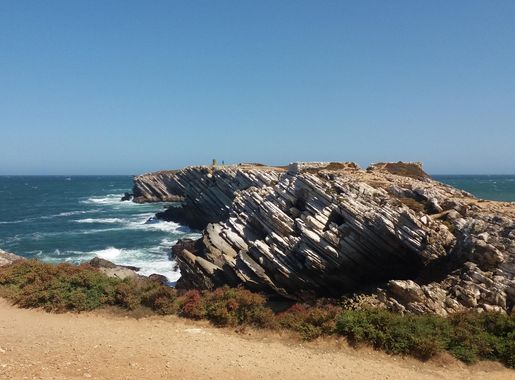 File:Baleal, Peniche (37151943920).jpg - Wikimedia Commons