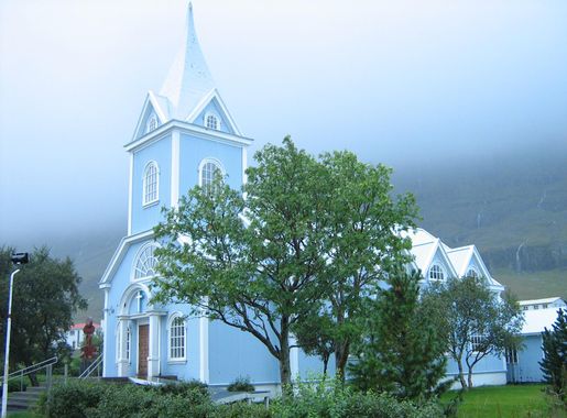 File:Iceland Seyðisfjörður Church.JPG - Wikimedia Commons