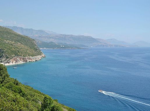File:Gjipe beach, Albania (2).JPG - Wikimedia Commons