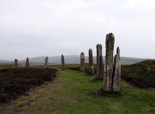 File:Ring of Brodgar in summer 2012 (3).JPG - Wikipedia
