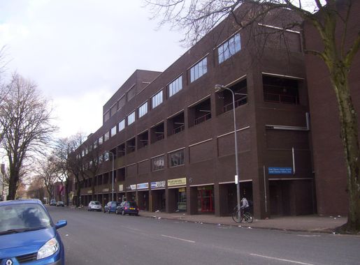 File:Student Union building in Woodville Road - geograph.org.uk -  1716055.jpg - Wikimedia Commons