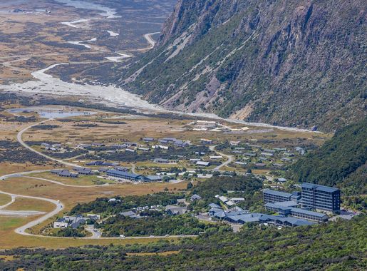 File:Mount Cook Village, Aoraki - Mount Cook National Park, New Zealand.jpg  - Wikimedia Commons