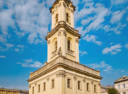 File:Buchach Town Hall (Panorama).jpg - Wikipedia