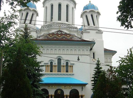 Файл:Chernivtsi St.Nicholas Church.JPG — Вікіпедія