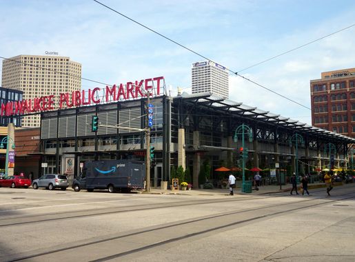 File:Milwaukee September 2023 022 (Milwaukee Public Market).jpg - Wikimedia  Commons