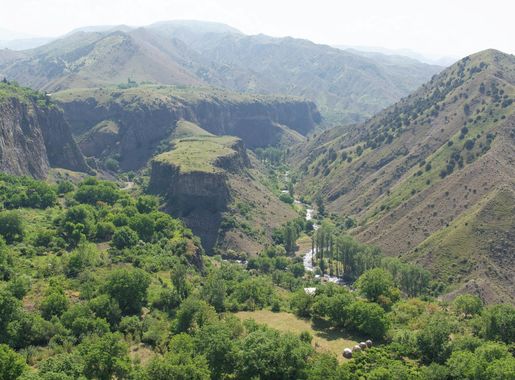 File:Garni Canyon, Azat River Canyon, Armenia.jpg - Wikipedia