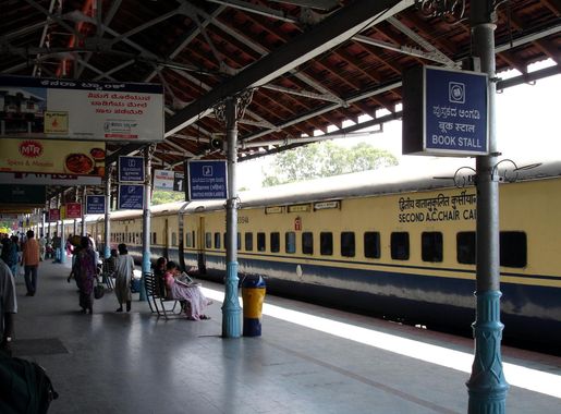 भारत में रेलवे स्टेशनों की सूची - विकिपीडिया