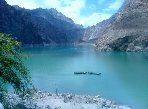 File:Attabad.jpg - Wikipedia