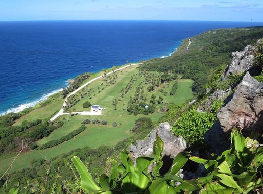 File:Christmas Island Golf Course (25192494380).jpg - Wikimedia Commons