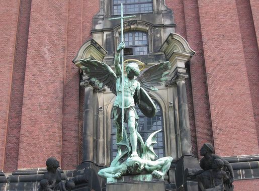 File:Hamburg St.Michael.JPG - Wikimedia Commons